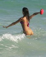 Jessica Alba bikini